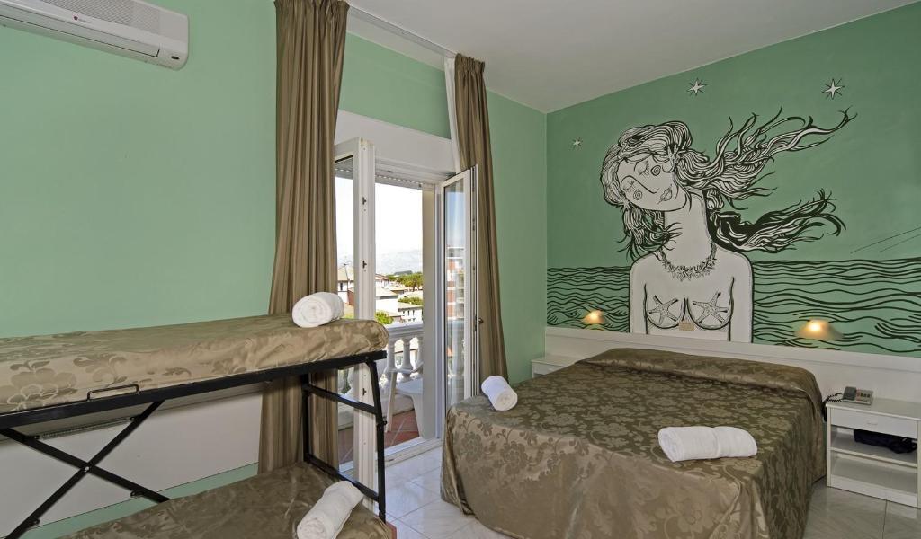Hotel Regina Lido di Camaiore Bilik gambar