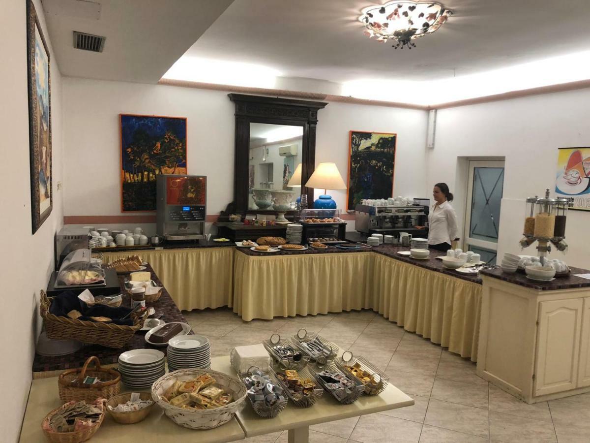 Hotel Regina Lido di Camaiore Luaran gambar